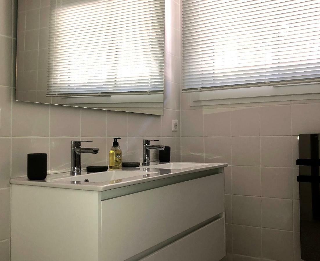 Penthouse Cassis Apartment Luaran gambar