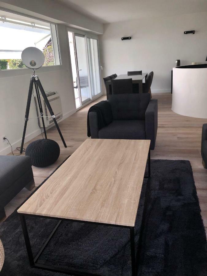 Penthouse Cassis Apartment Luaran gambar